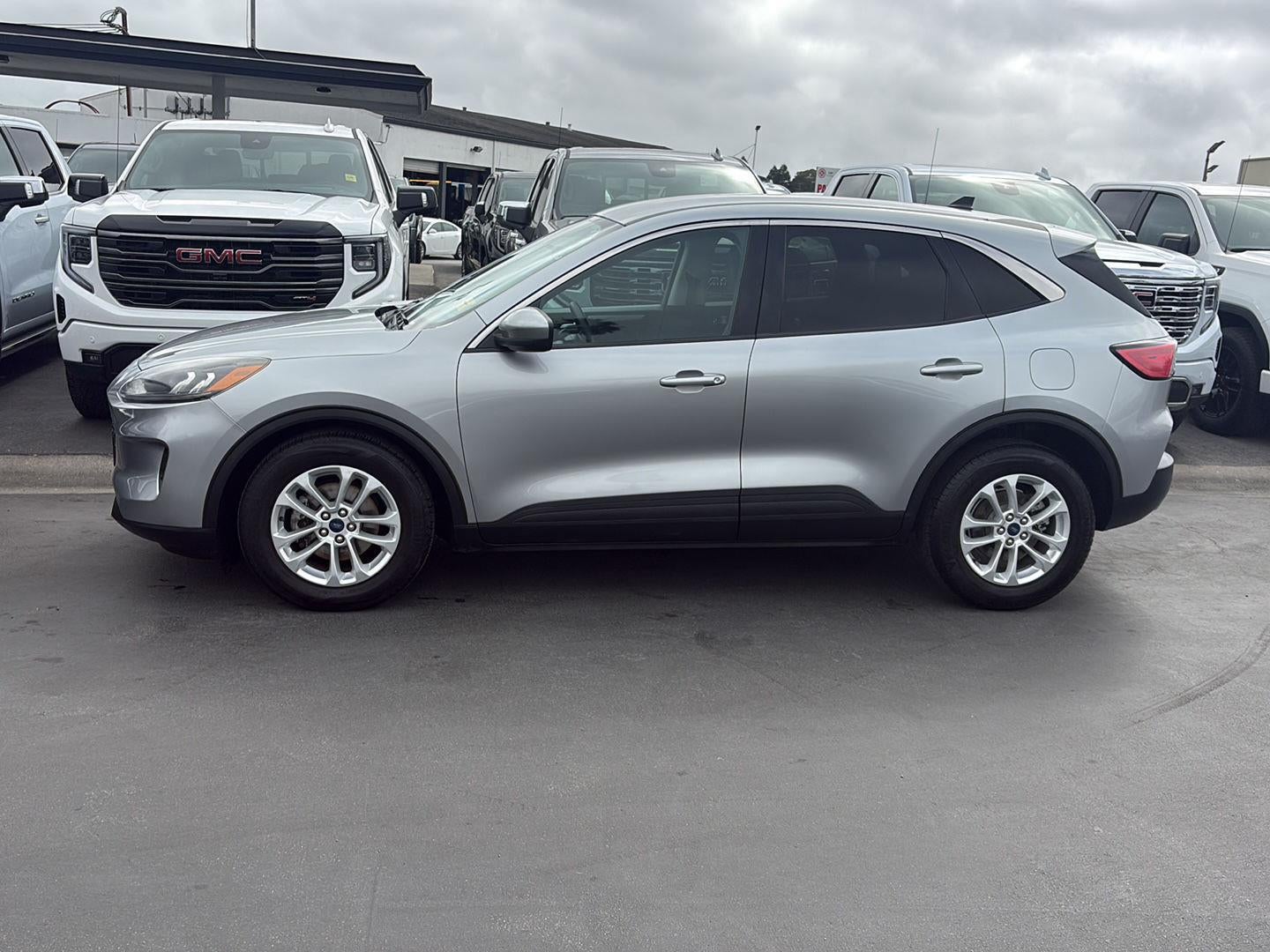 2021 Ford Escape — side profile view